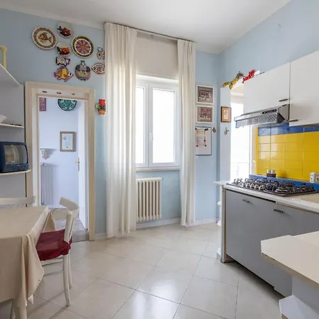Ariosto In Apartment *